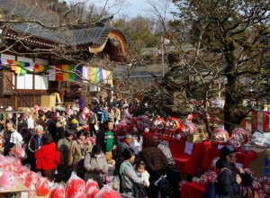 深大寺だるま市