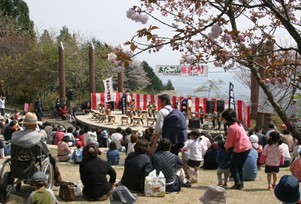 あたご山の桜まつり