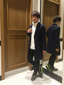 大人モノトーンコーデ メンズ