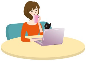 ノートパソコンを観ている女性　イラスト