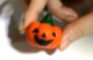 紙粘土で作ったハロウィンかぼちゃ