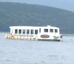 山中湖　ワカサギ釣り　ドーム船