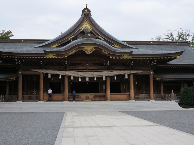 寒川神社の初詣21の参拝時間 お守りや八方除けは 混雑や屋台は 季節お役立ち情報局