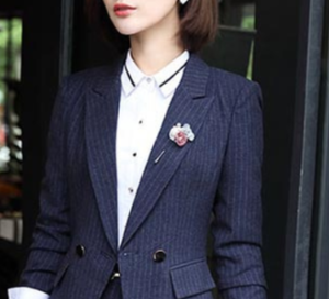 大学卒業式 女子の服装 袴 スーツ ワンピース おすすめは 季節お役立ち情報局
