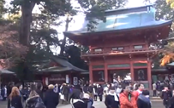 鹿島神宮　たくさんの初詣の参拝客