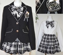 Love Marchen　ブラックチェック　小学校卒業式の女の子のスーツ