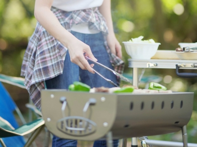 バーベキュー 女性の服装 おすすめコーデは 夏や春秋のファッションは 季節お役立ち情報局